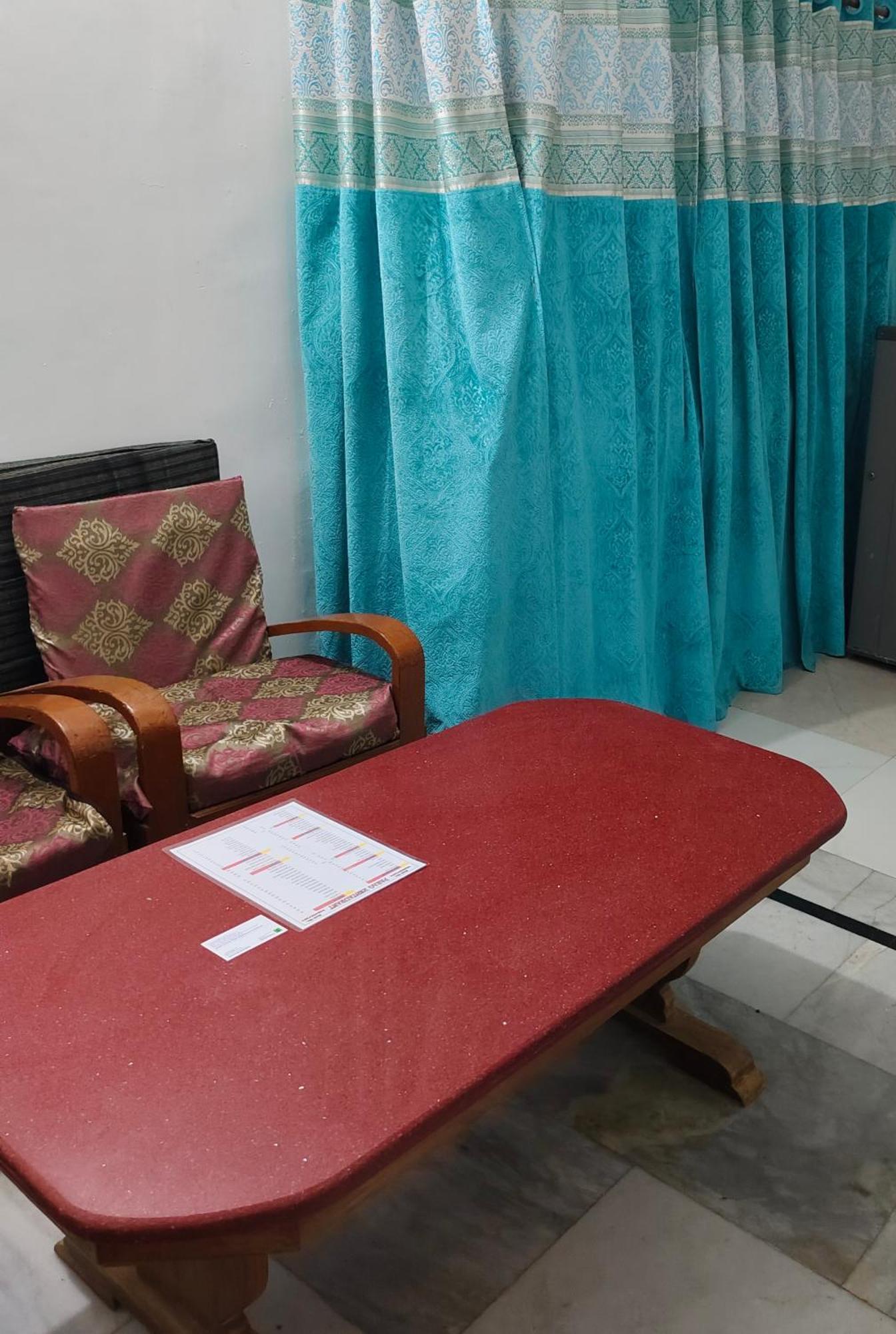 Hotel Raju Homestay Ayodhya 150 Meters From Shree Ram Janmbhoomi Temple 200 Meters From Ayodhya Dham Railway Station Dış mekan fotoğraf