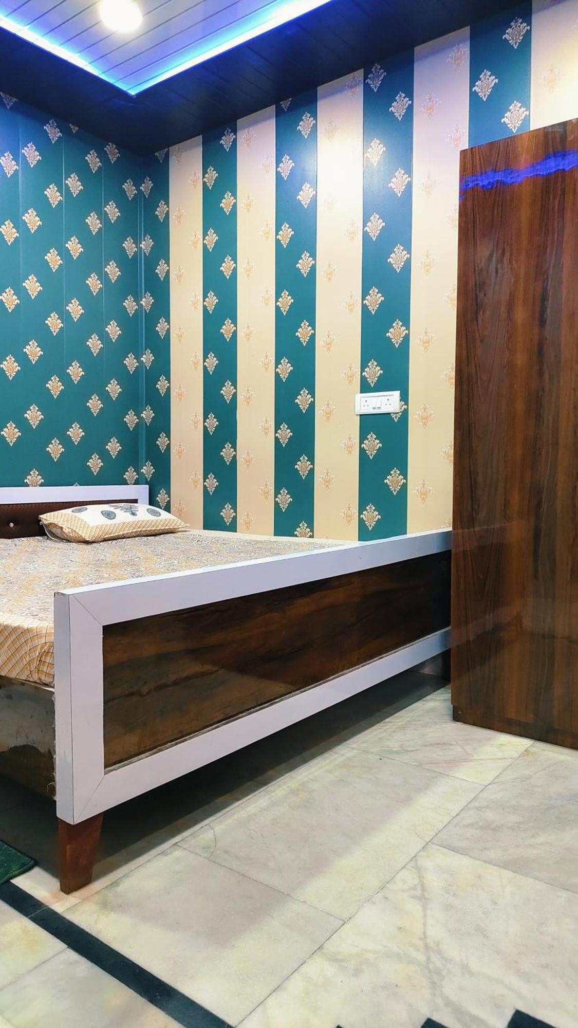 Hotel Raju Homestay Ayodhya 150 Meters From Shree Ram Janmbhoomi Temple 200 Meters From Ayodhya Dham Railway Station Dış mekan fotoğraf